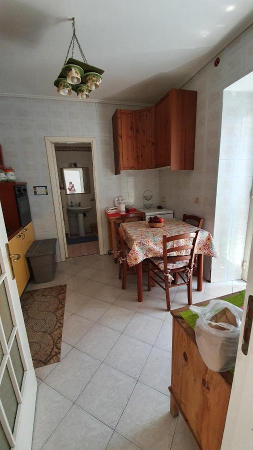 Casa Rosi Nel Cuore Di Napoli Lägenhet Exteriör bild